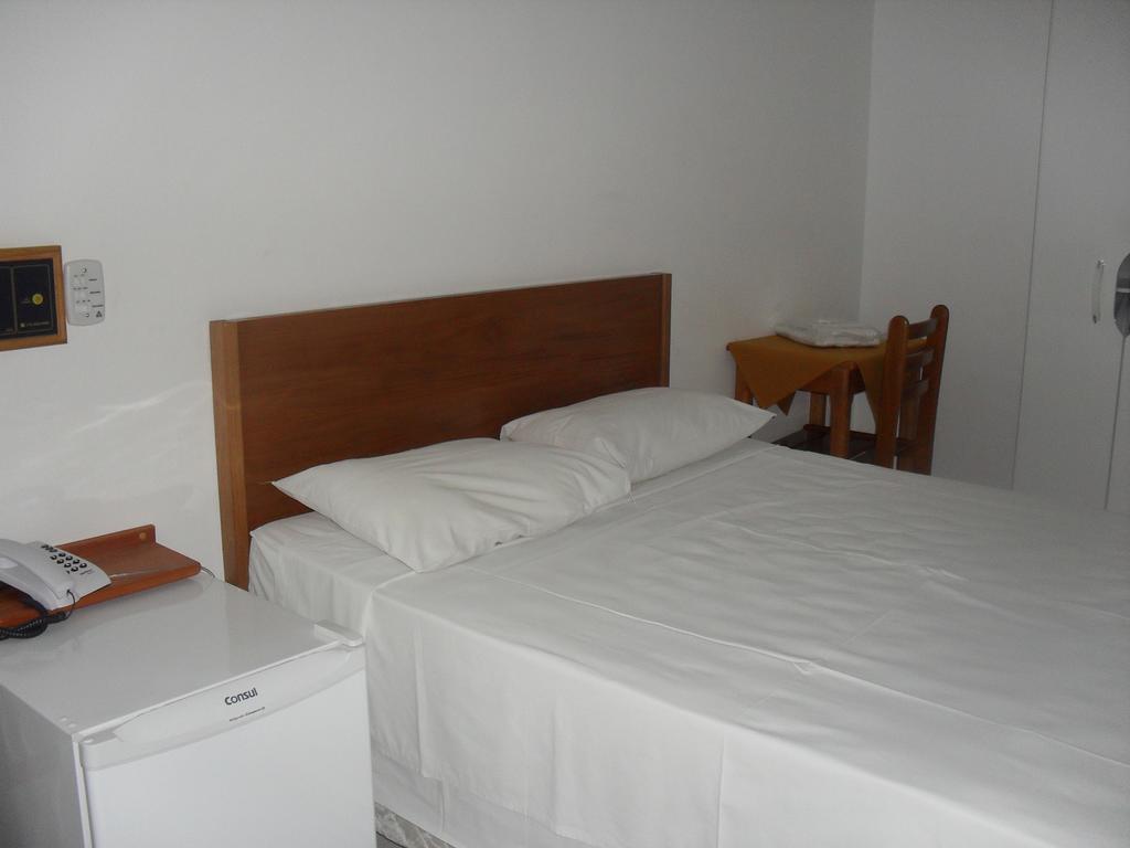 Hotel Beto Rocha Santa Fe do Sul Zimmer foto
